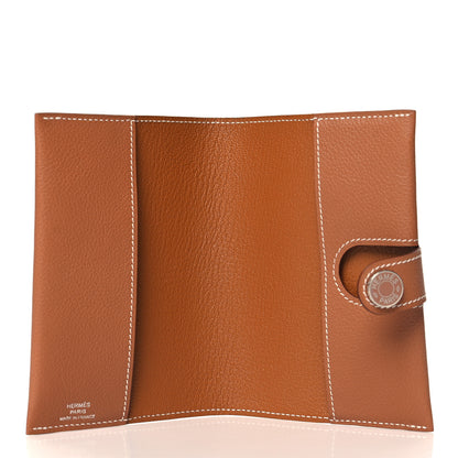 Hermes Evercolor RMS Passport Holder Gold 5 of 7