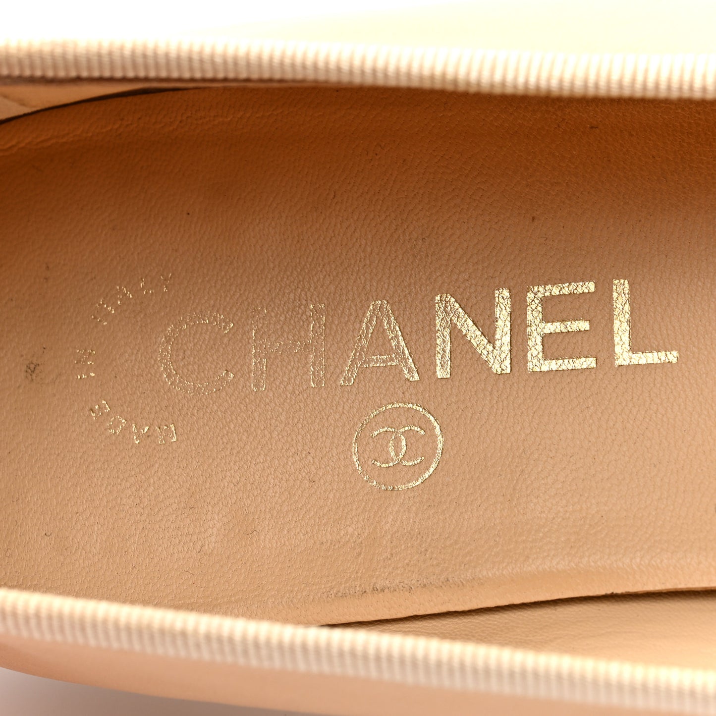 Lambskin Cap Toe CC Ballerina Flats 40 Beige Black