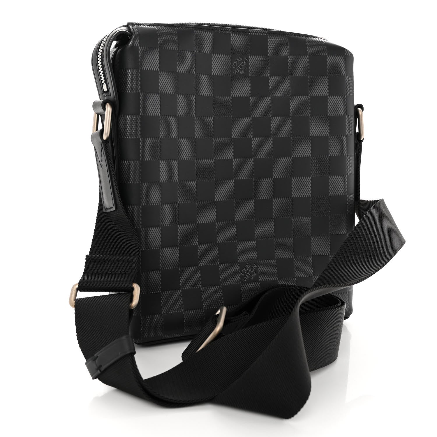 Louis Vuitton Damier Infini Discovery Messenger BB Onyx 3 of 9