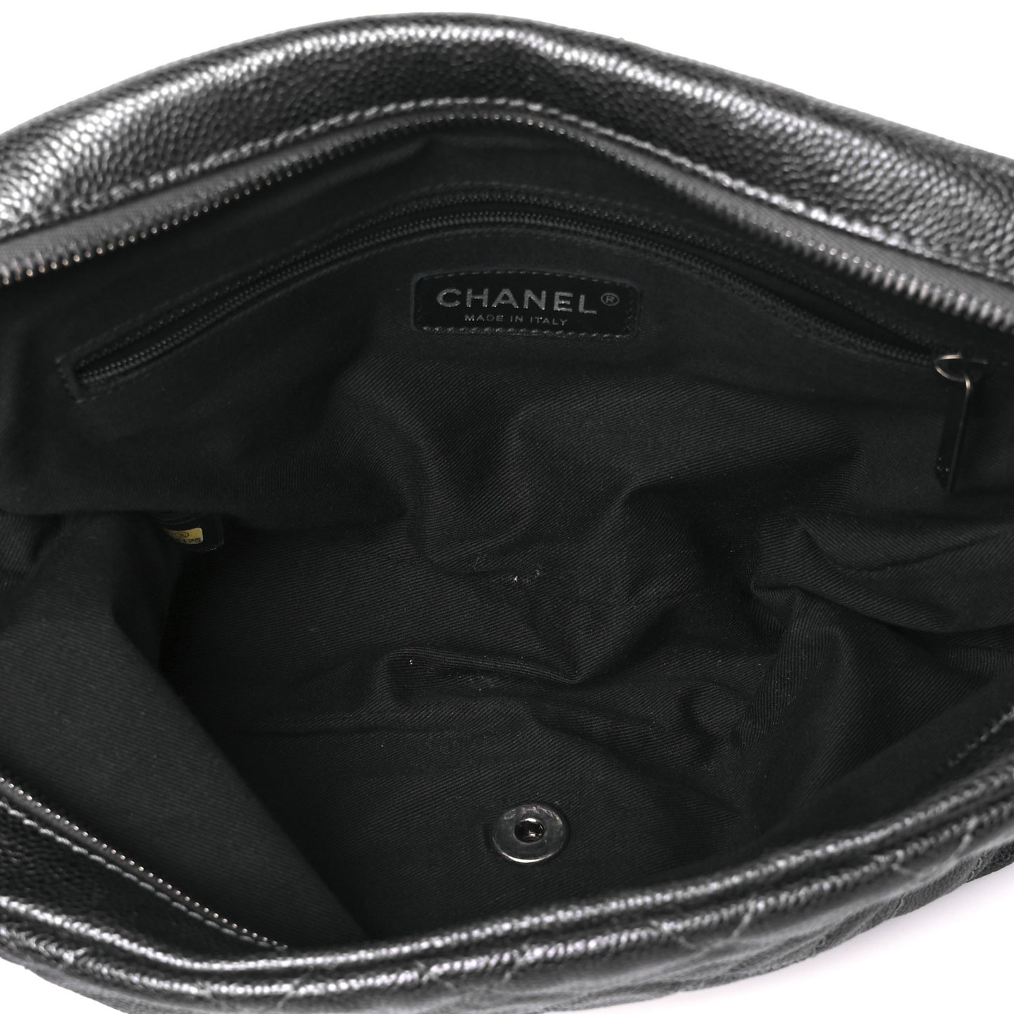 Iridescent Caviar Quilted Jumbo Easy Flap Grey