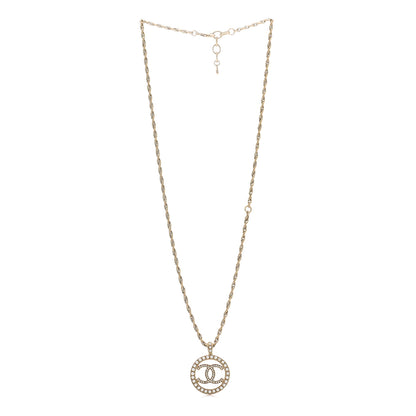 Chanel Pearl CC Round Pendant Necklace Gold 3 of 5