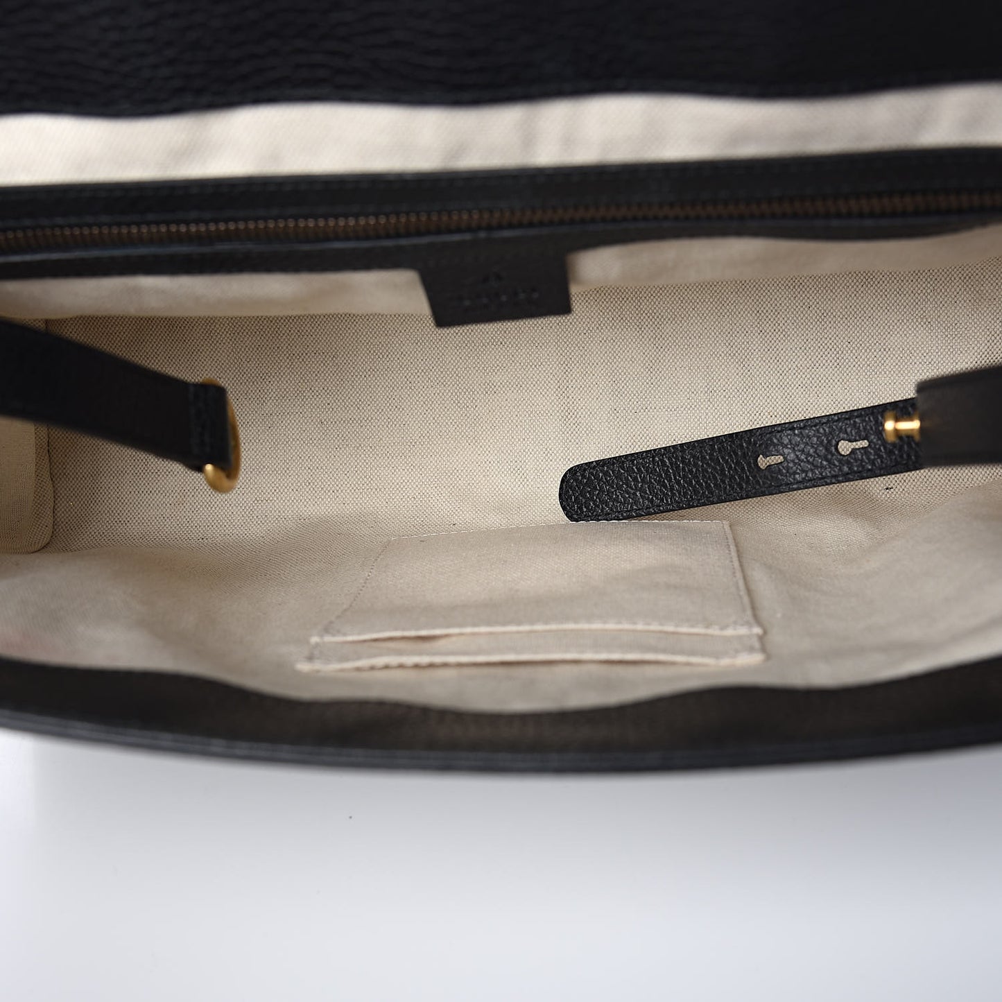 Calfskin GG Marmont Messenger Bag Black