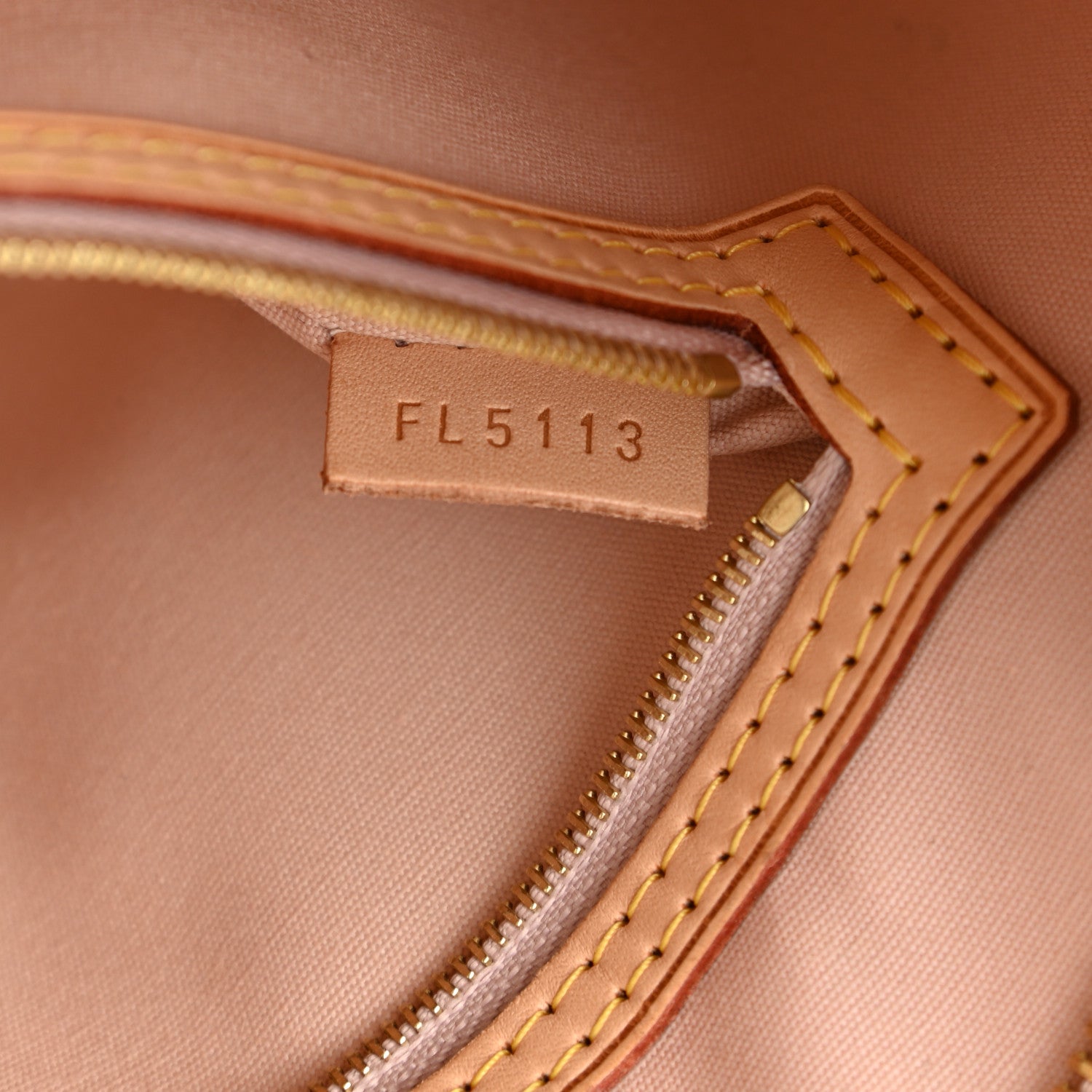 Louis Vuitton Vernis Brea MM Rose Angelique 7 of 13