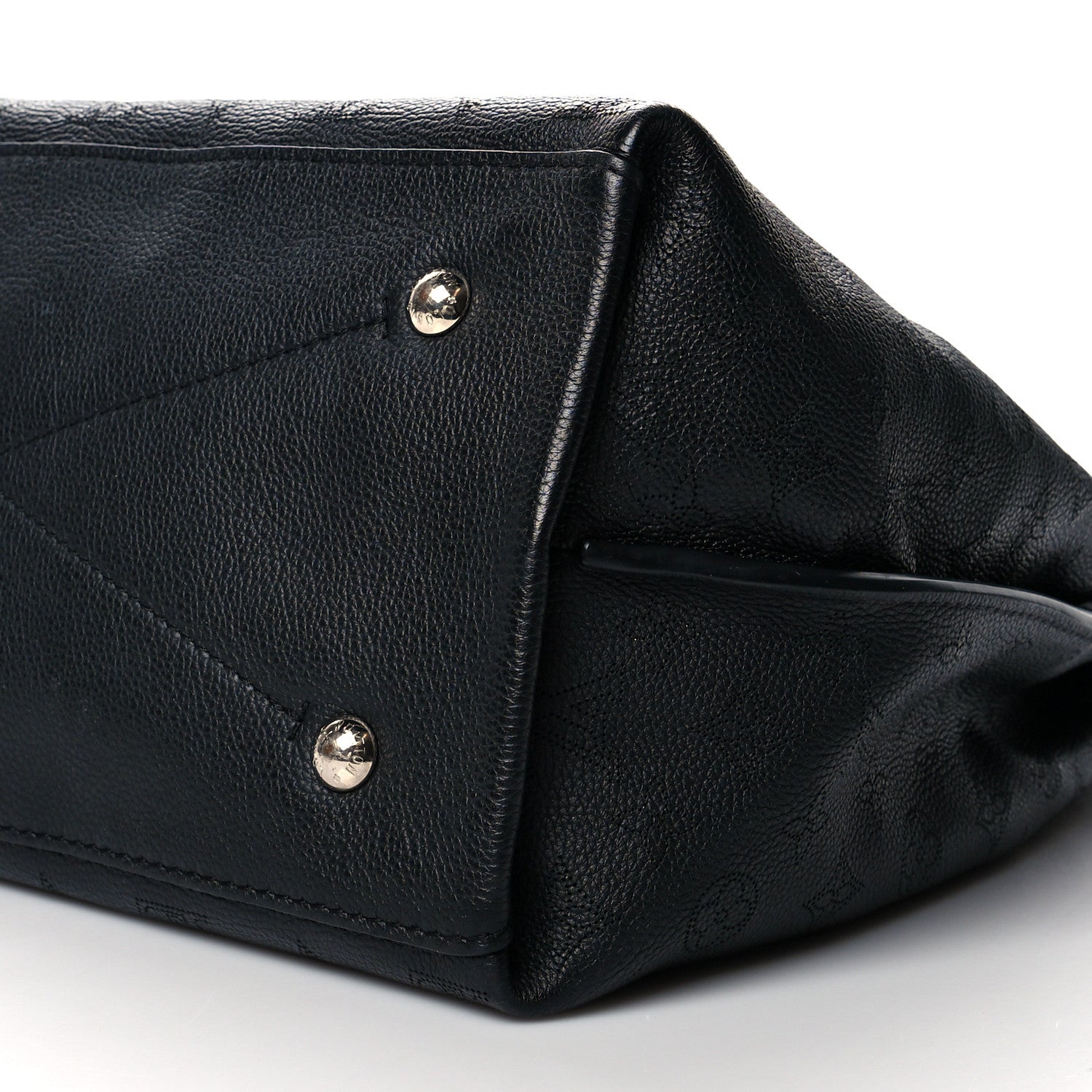 Louis Vuitton Mahina Carmel Hobo Black 9 of 9