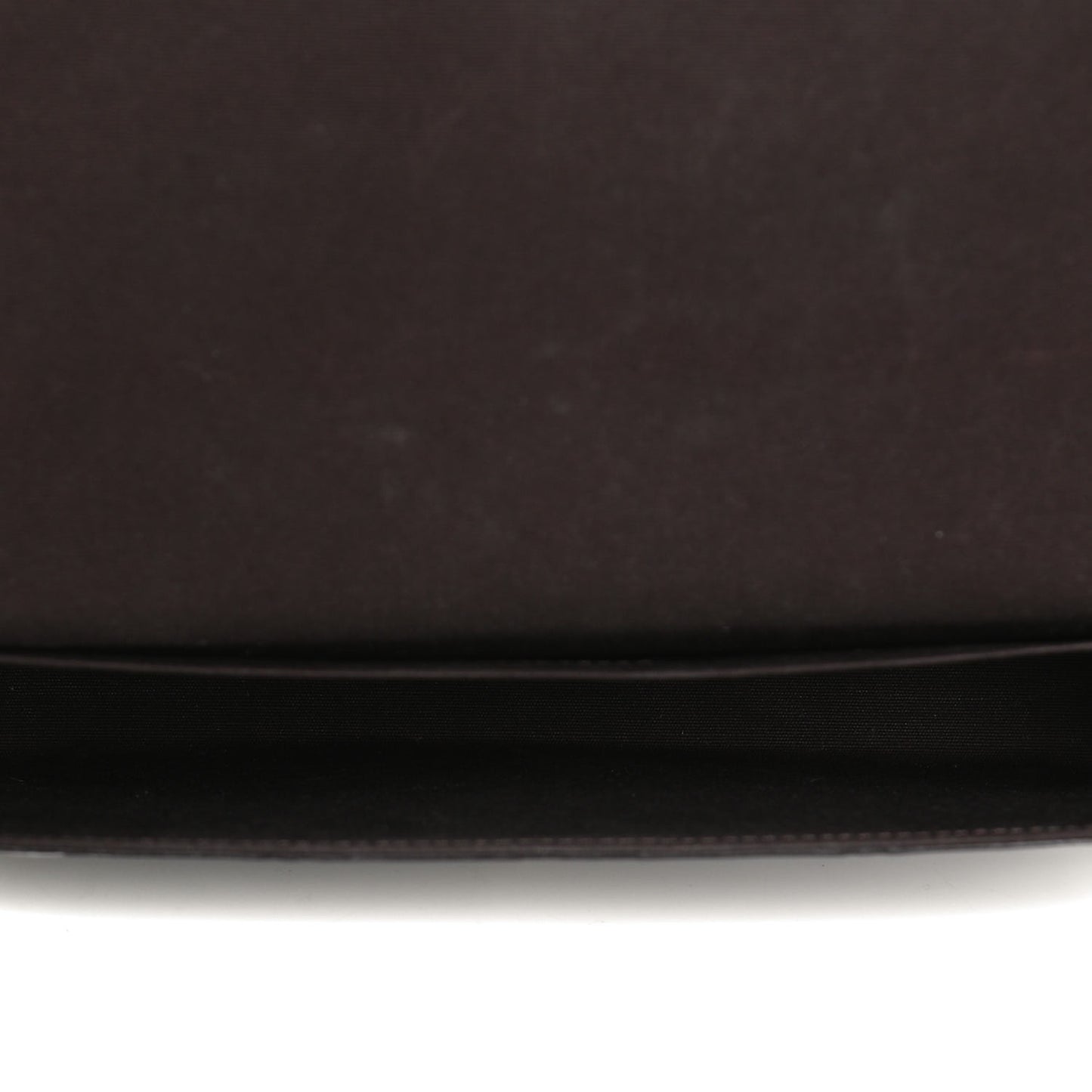 Vernis Pochette Felicie Chain Wallet Amarante