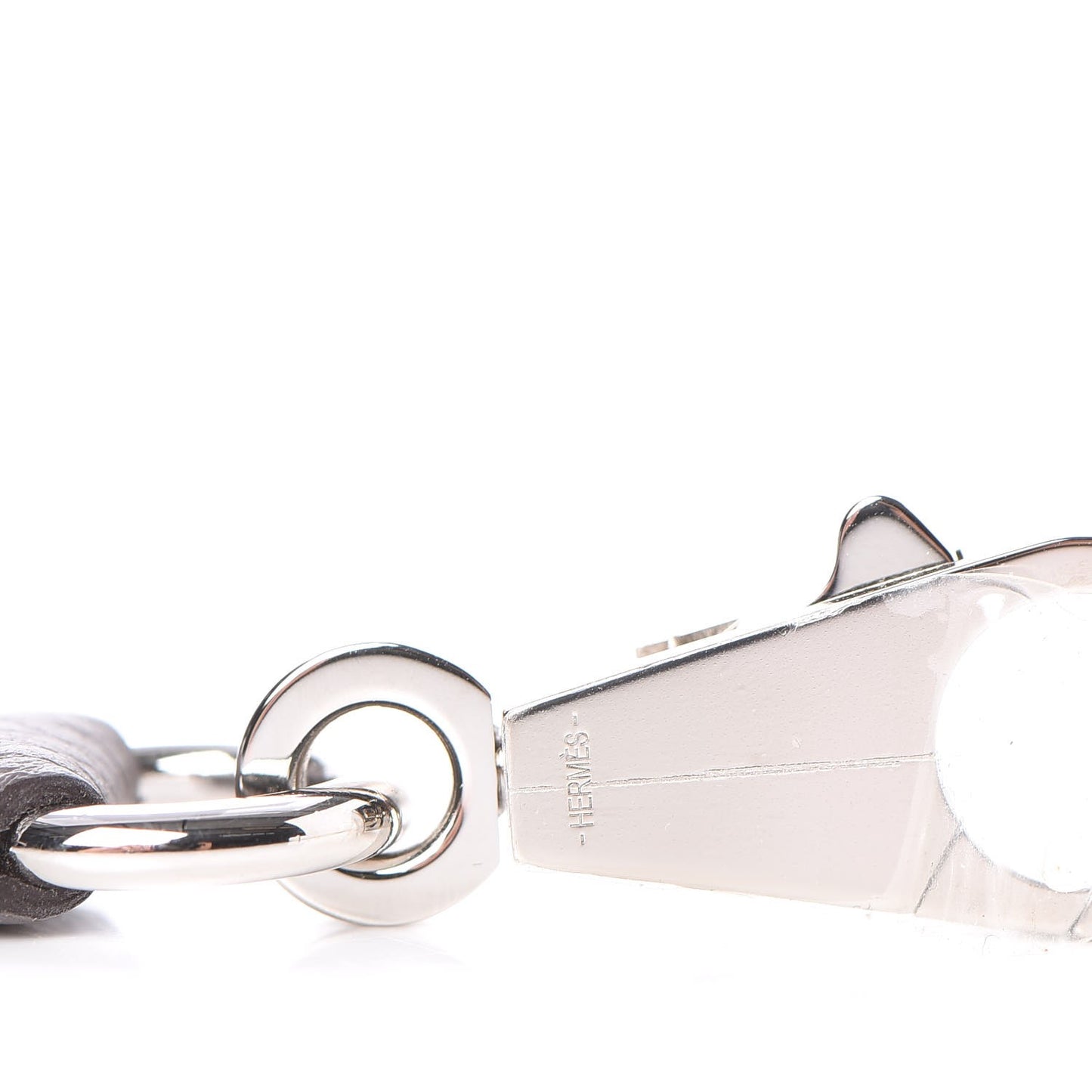 Togo Kelly Retourne 28 Etain