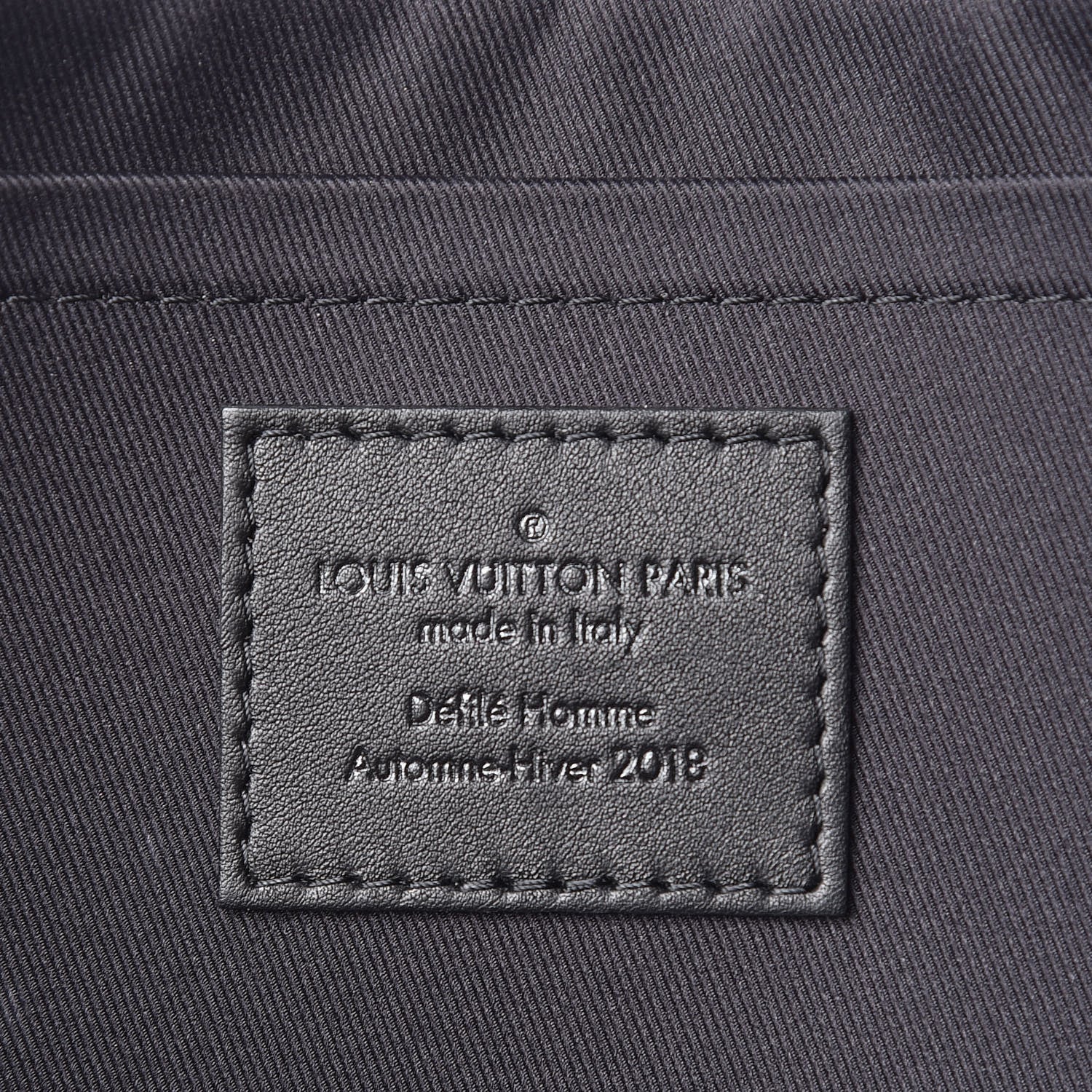 Louis Vuitton Cuir Pochette Cosmos Dark Infinity 7 of 11