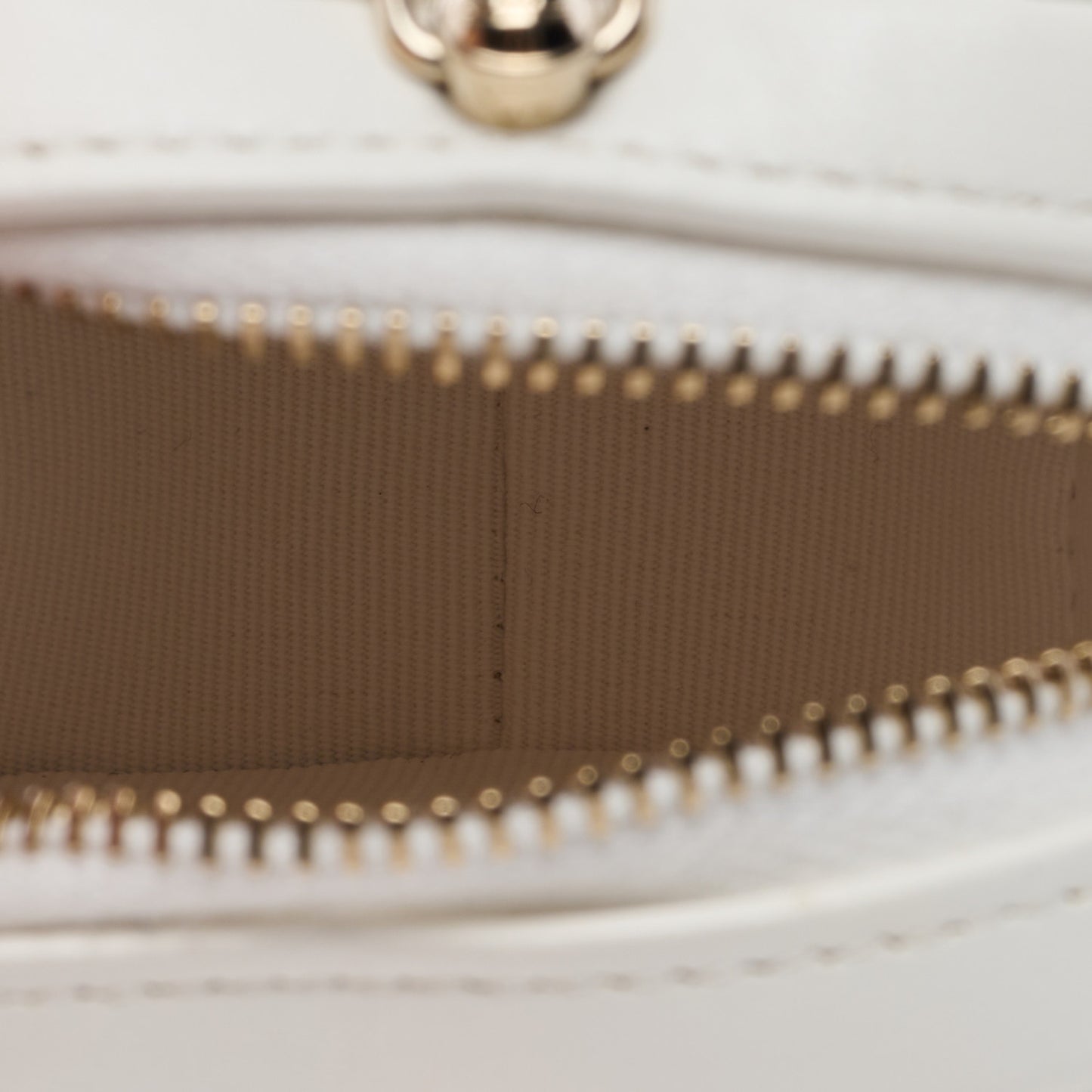 Lambskin Quilted CC In Love Heart Coin Purse With Chain White