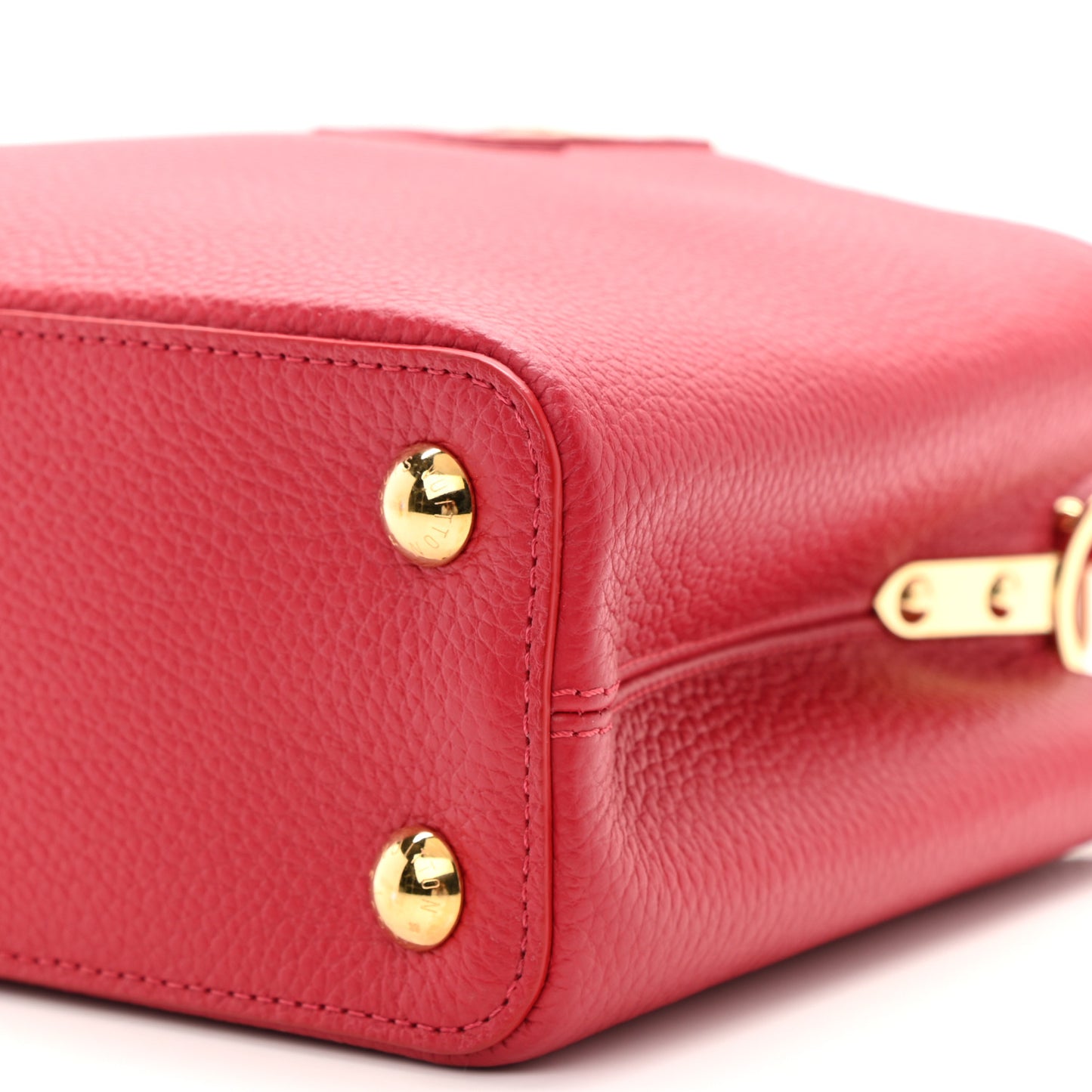 Taurillon Capucines BB Scarlet Red