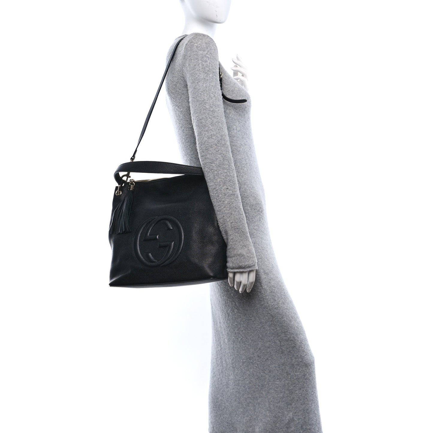 Pebbled Calfskin Large Soho Hobo Black