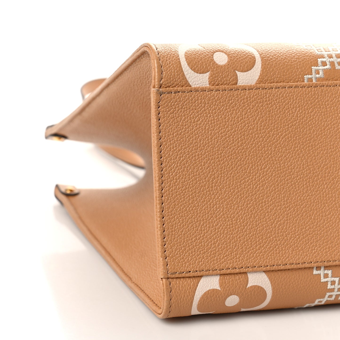 Empreinte Monogram Giant Broderies Onthego MM Arizona