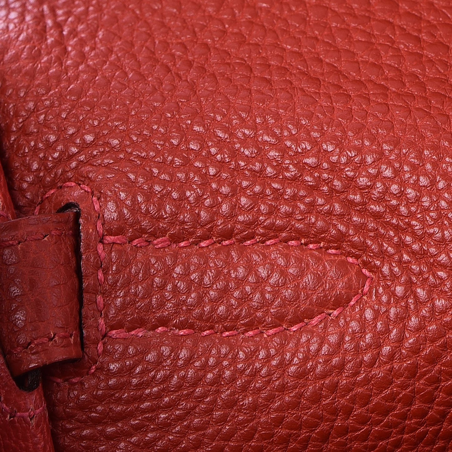 Togo Kelly Sellier 35 Rouge Garance