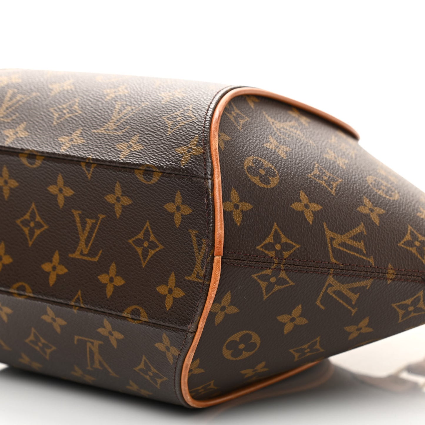 Monogram Ellipse MM