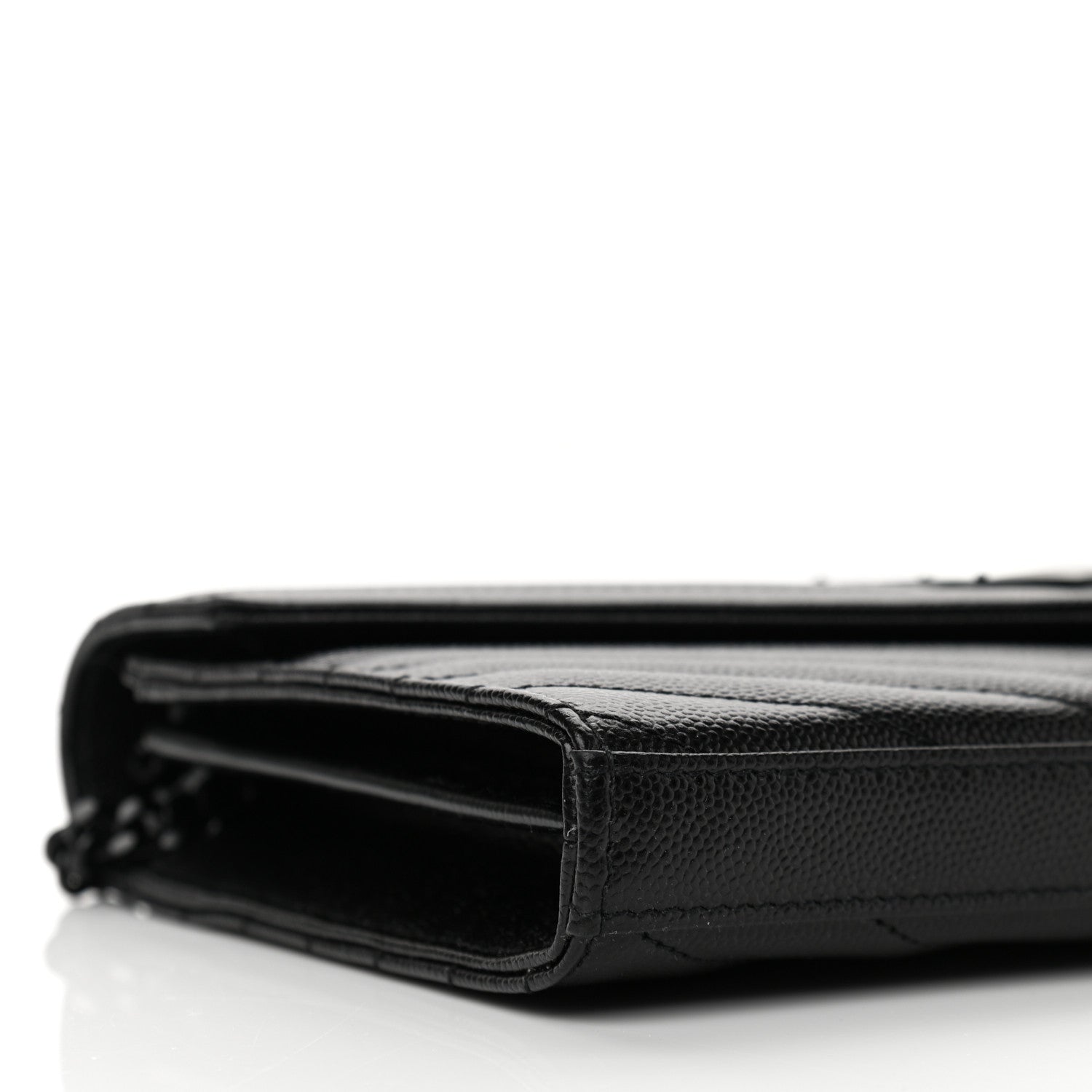 Saint Laurent Grain De Poudre Matelasse Chevron Monogram Monochrome Chain Wallet Black 9 of 11