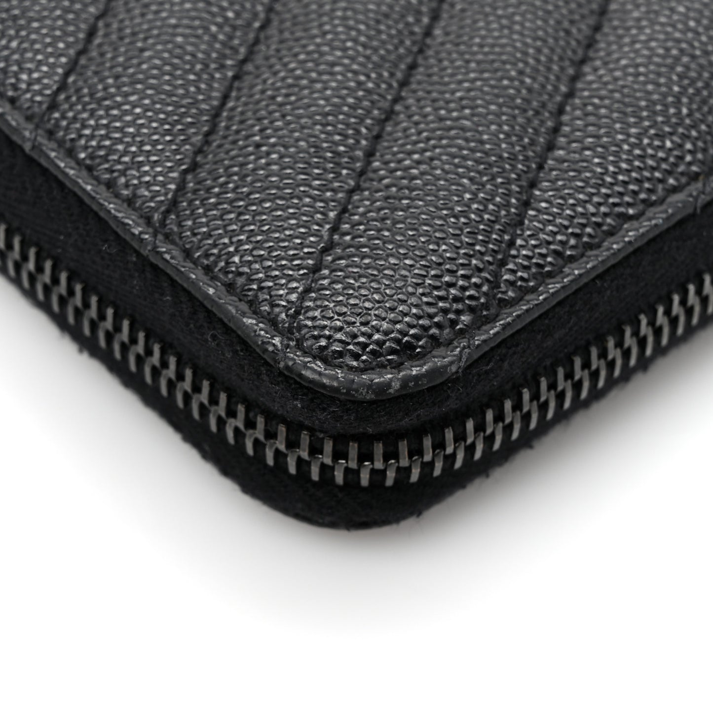 Grain De Poudre Matelasse Chevron Monogram Monochrome Zip Around Wallet Black