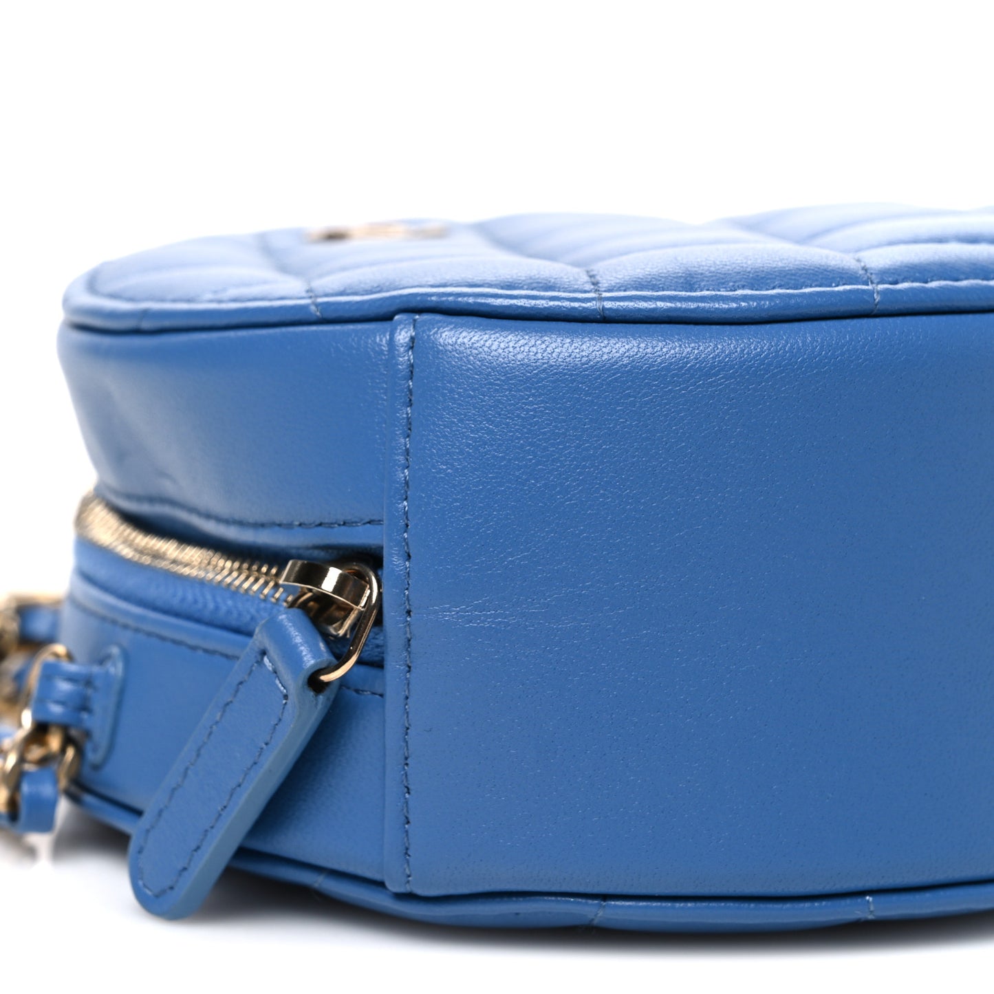 Lambskin Quilted Round Clutch With Chain Blue