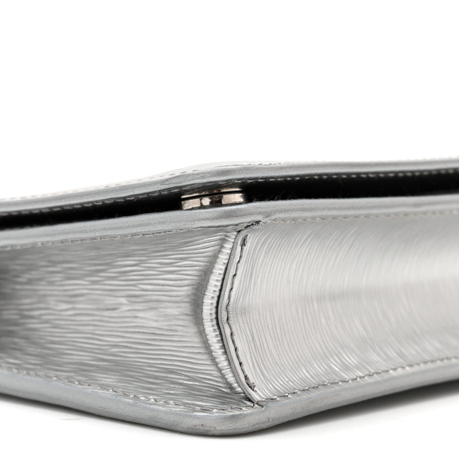 Prada Metallic Vitello Move Oro Chain Wallet Cromo 8 of 9