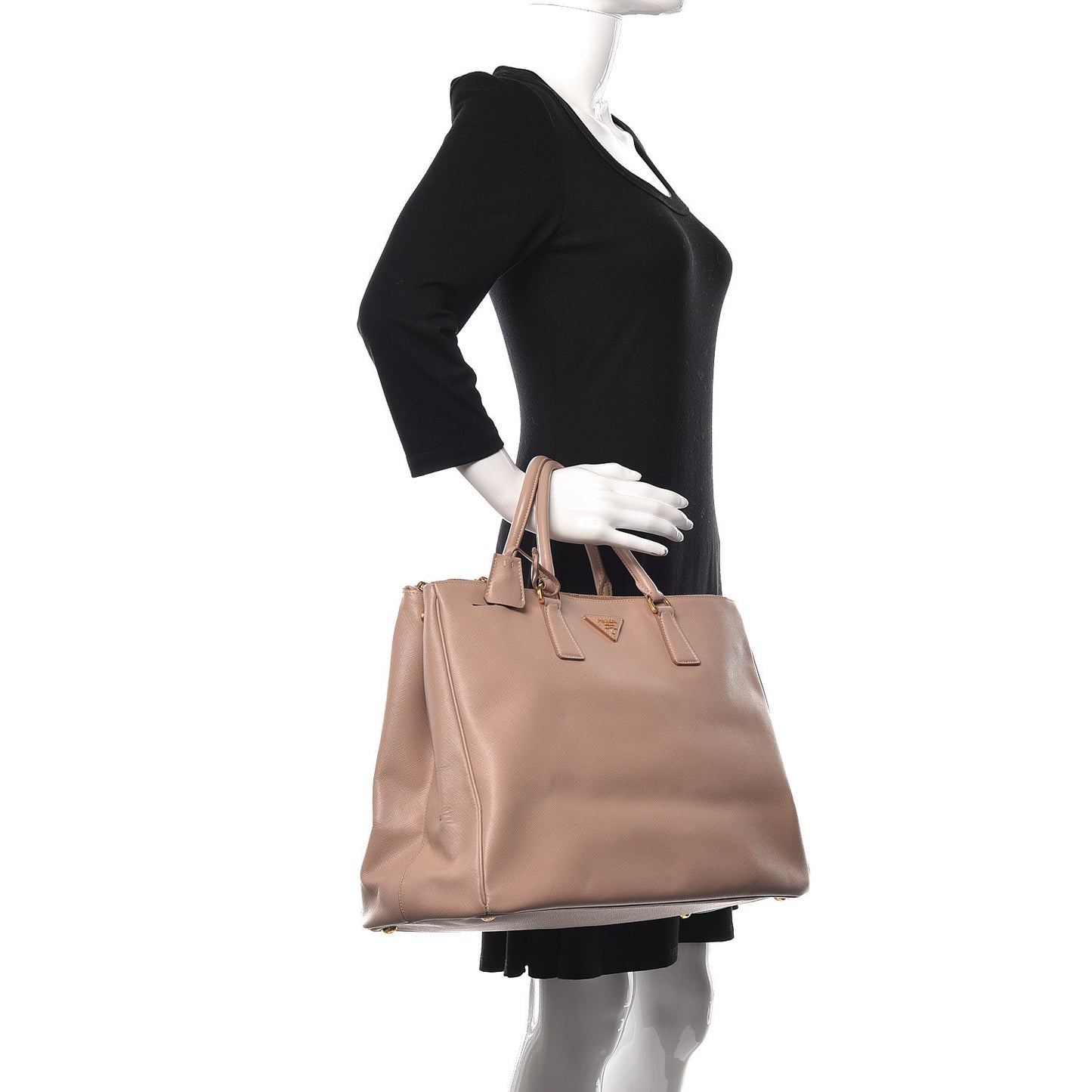 Saffiano Lux Extra Large Galleria Double Zip Tote Cammeo