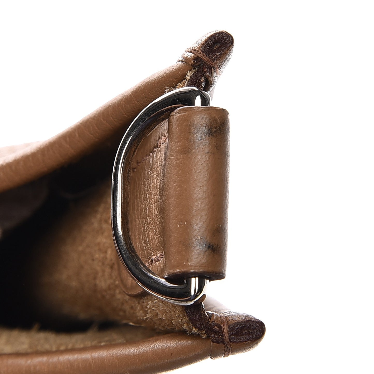 Togo Evelyne GM Tabac Camel