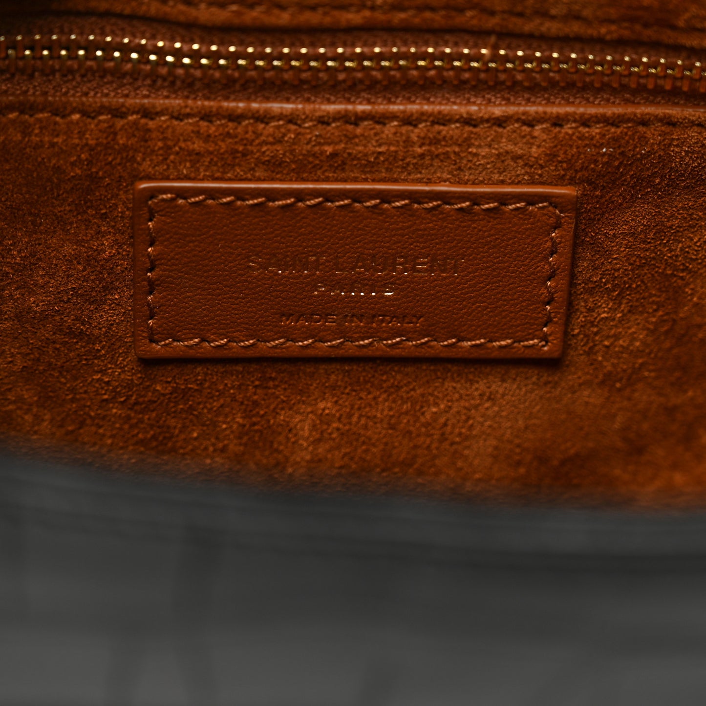 Calfskin Crocodile Embossed LE 5 A 7 Hobo Black