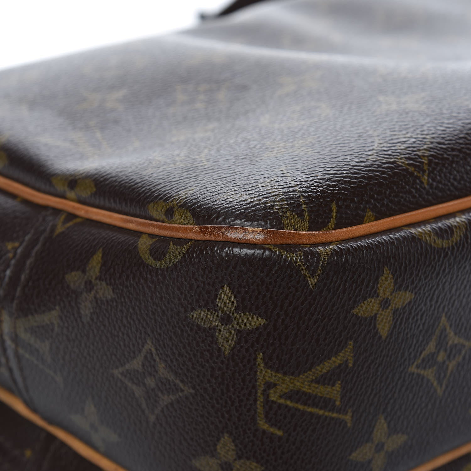Louis Vuitton Monogram Reporter PM 16 of 23