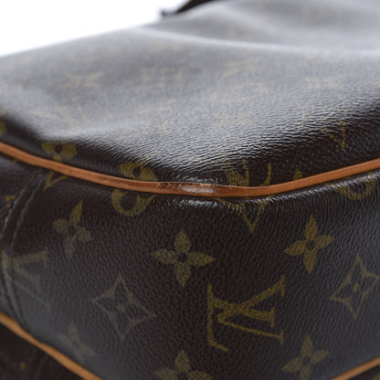 Louis Vuitton Monogram Reporter PM 16 of 23