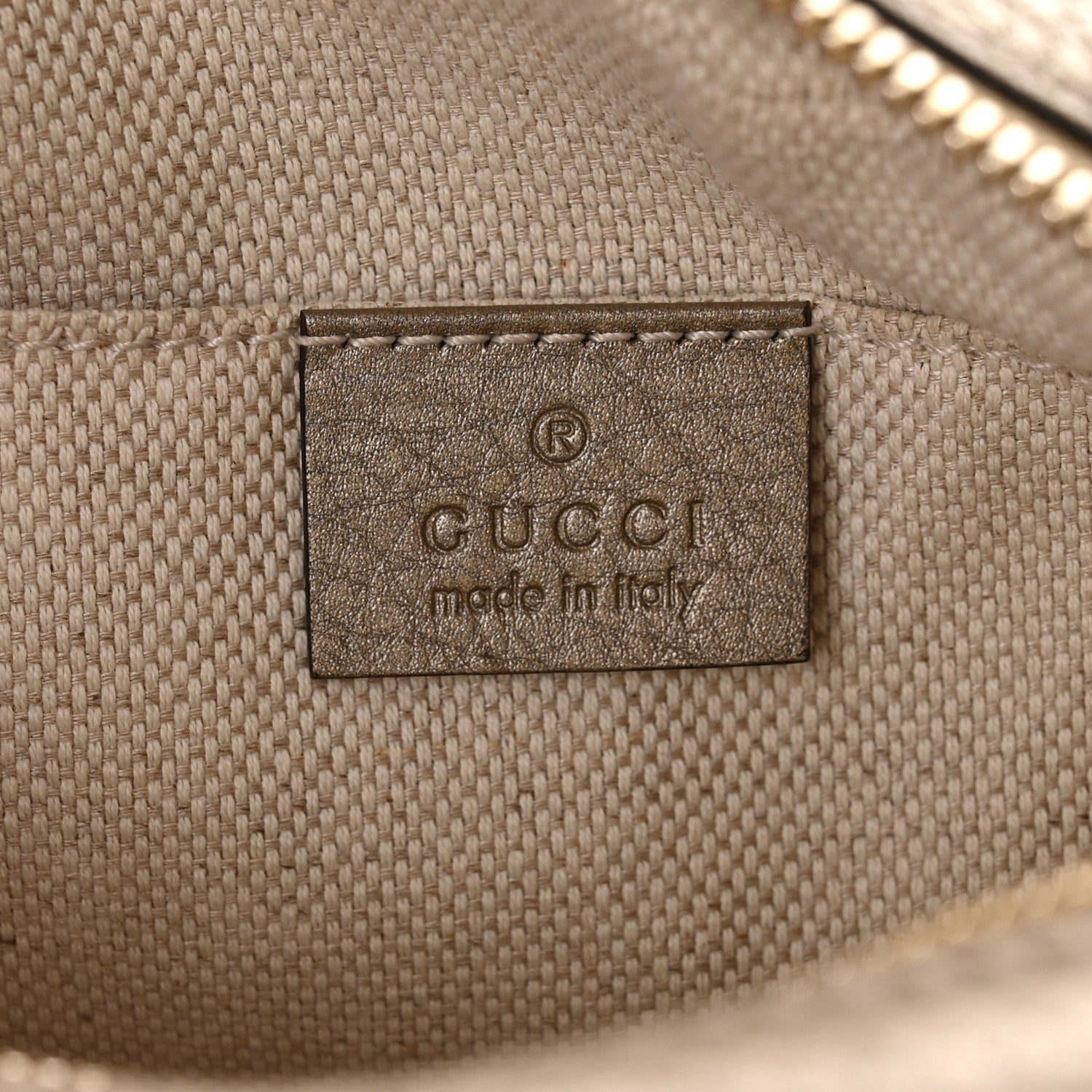 Gucci Metallic Pebbled Calfskin Small Soho Disco Bag Golden Beige 6 of 12