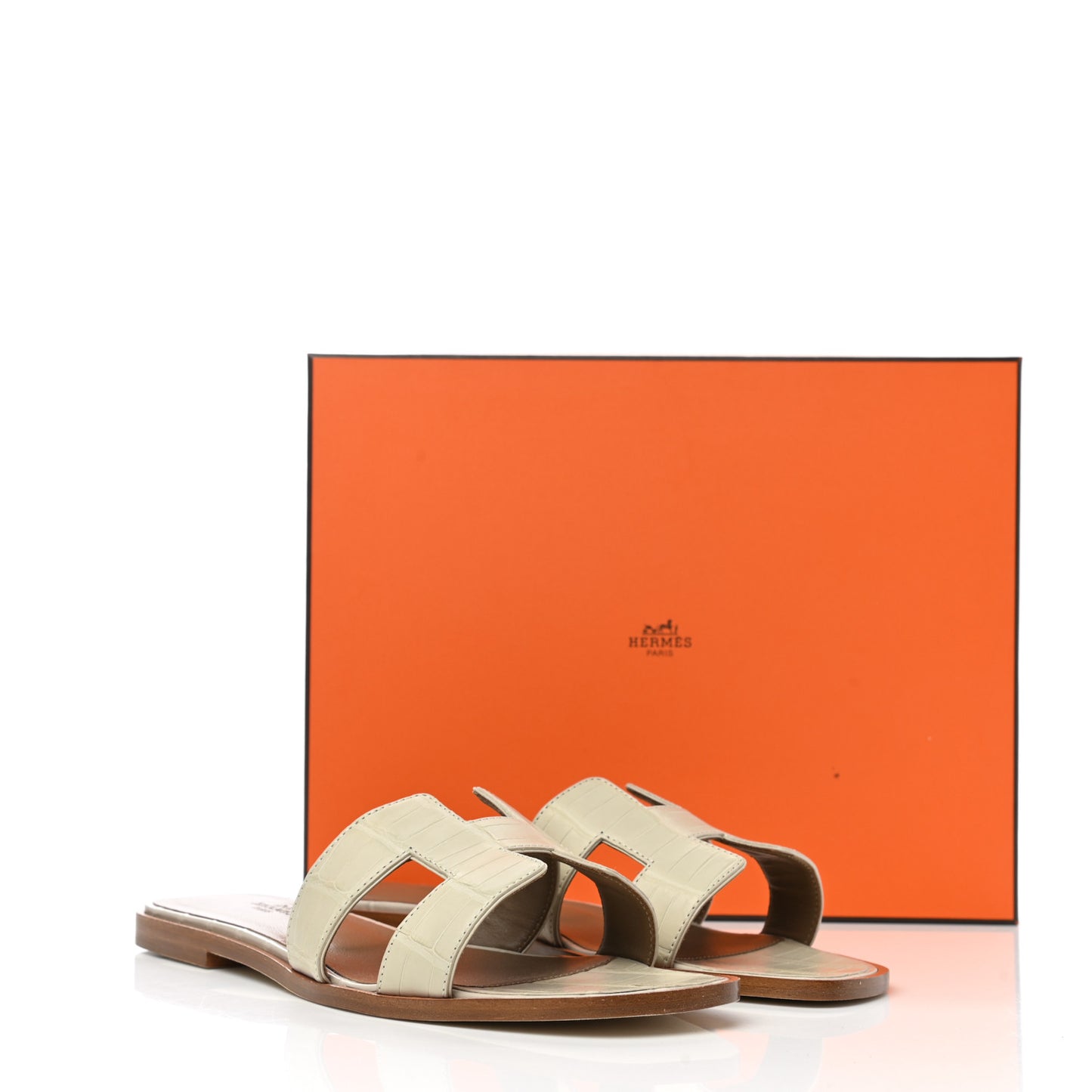 Shiny Alligator Oran Sandals 39 Beton