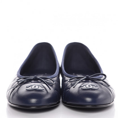 Chanel Lambskin Quilted CC Cap Toe Ballerina Flats 40.5 Navy 2 of 9