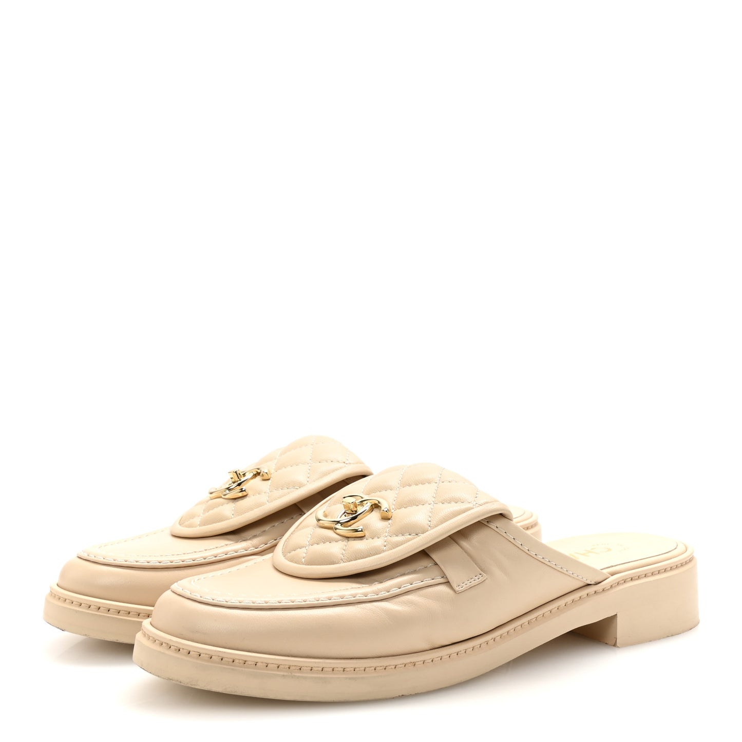 Lambskin Quilted CC Turnlock Mules 40 Light Beige
