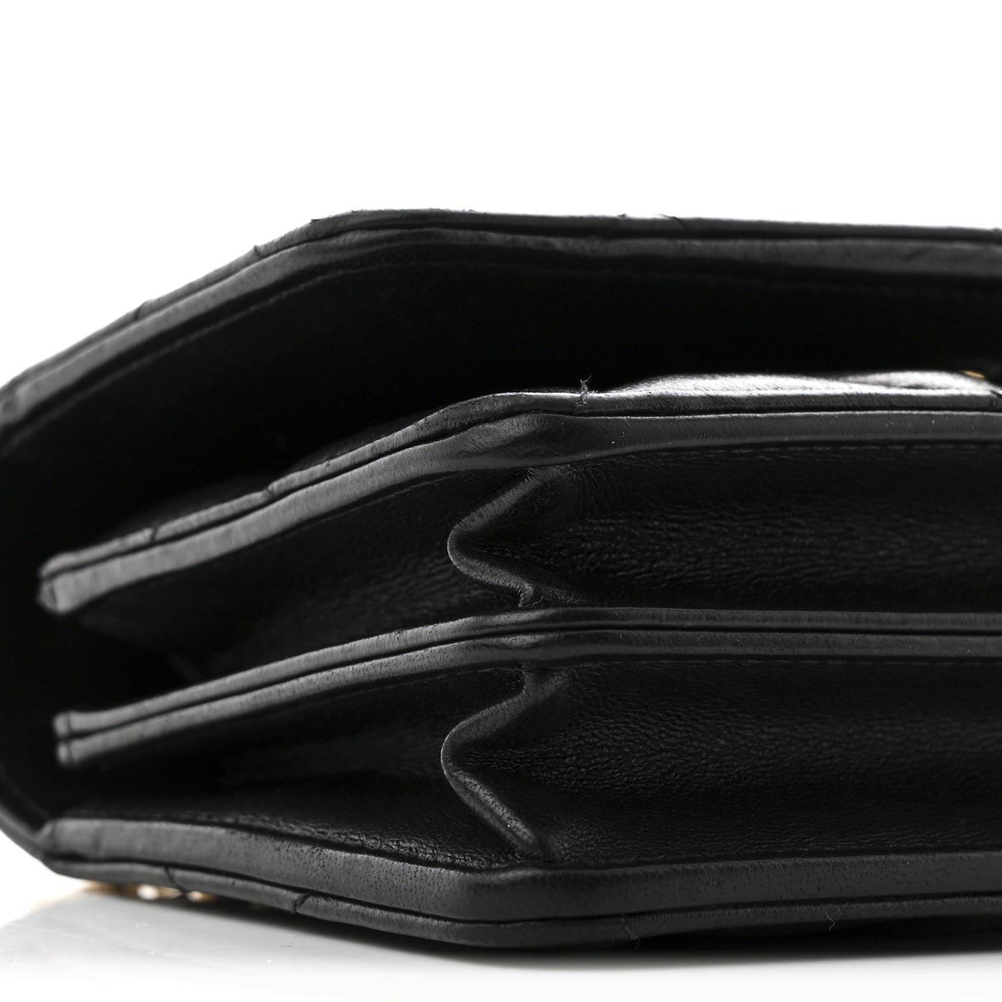 Lambskin Enamel Quilted Pending CC Clutch With Chain Black