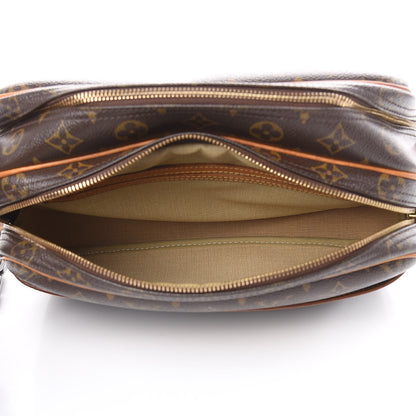 Louis Vuitton Monogram Reporter PM 6 of 15