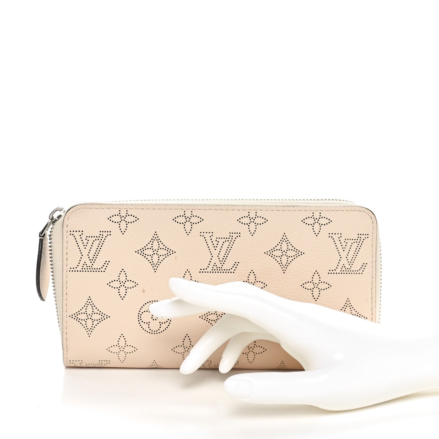 Louis Vuitton Mahina Zippy Wallet Ivory 2 of 10