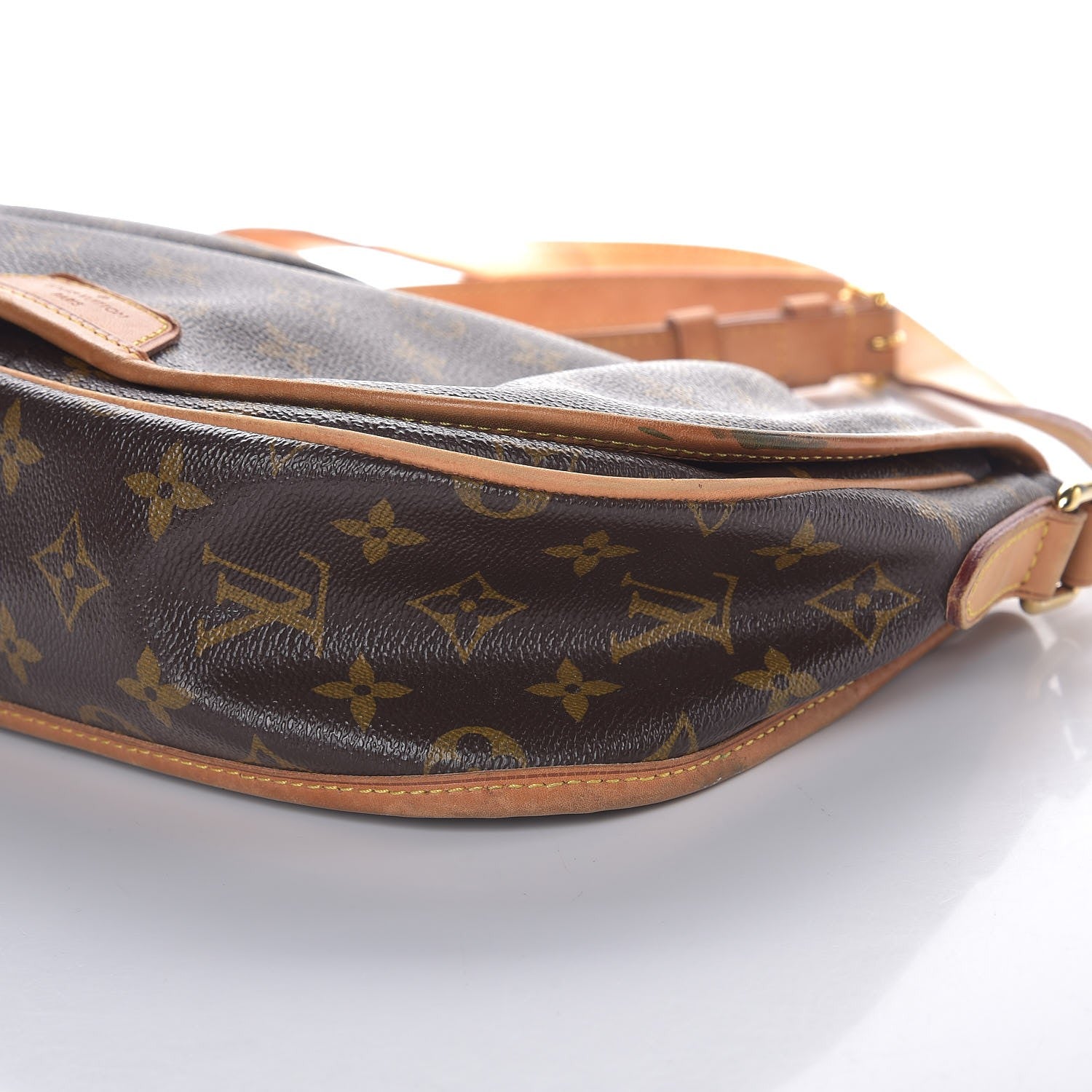 Louis Vuitton Monogram Menilmontant PM 13 of 14