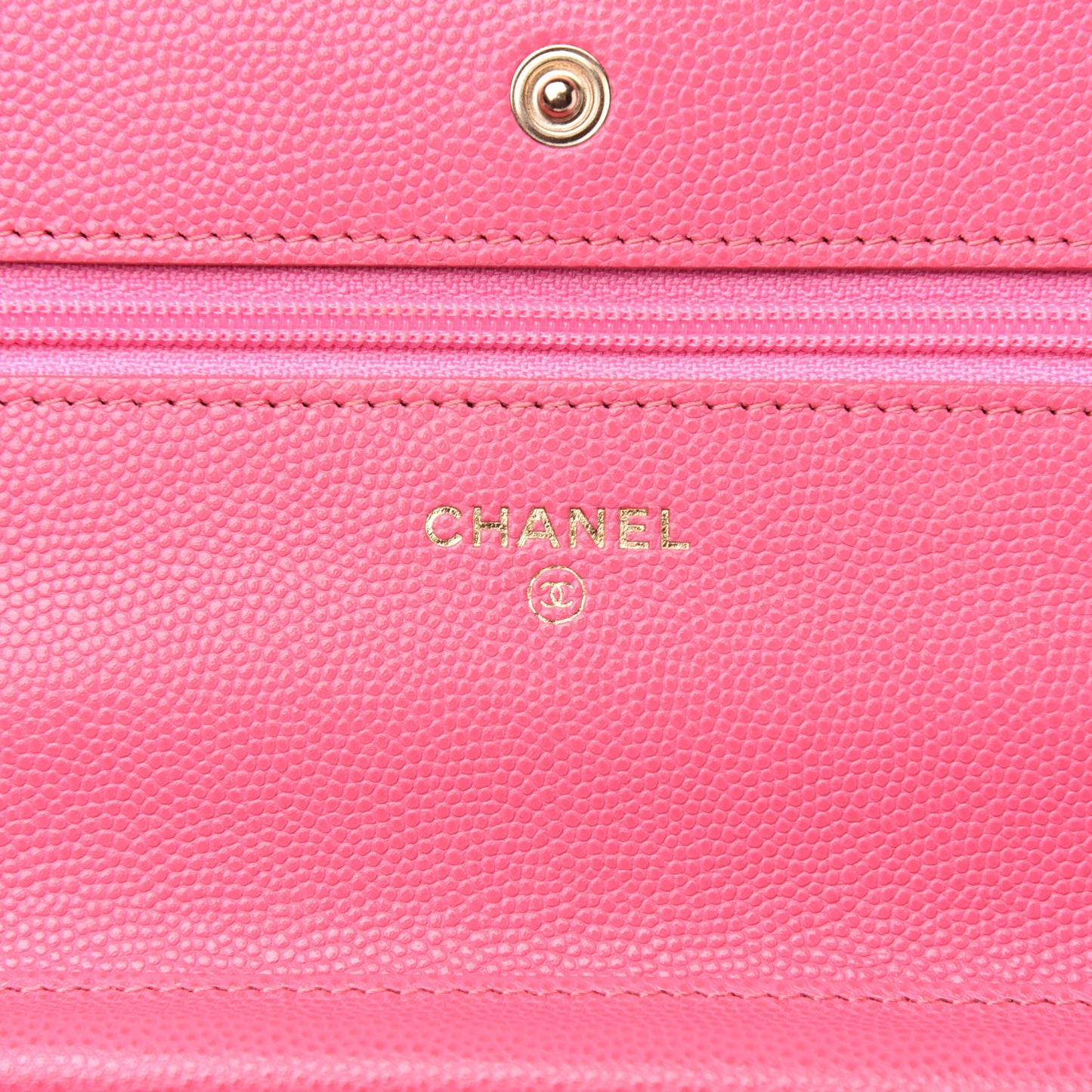 Caviar Quilted Wallet on Chain WOC Pink