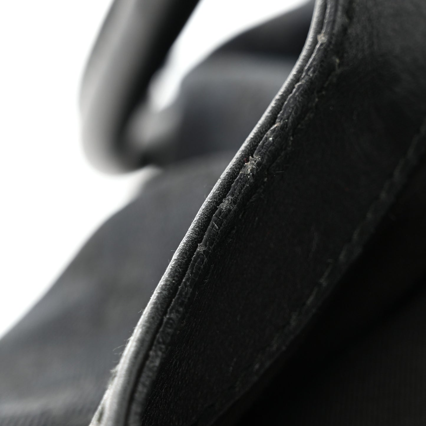 Monogram Medium Sukey Black