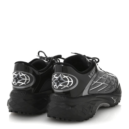 Louis Vuitton Monogram Discovery Lace Up Sneakers 9.5 Black Silver 5 of 9