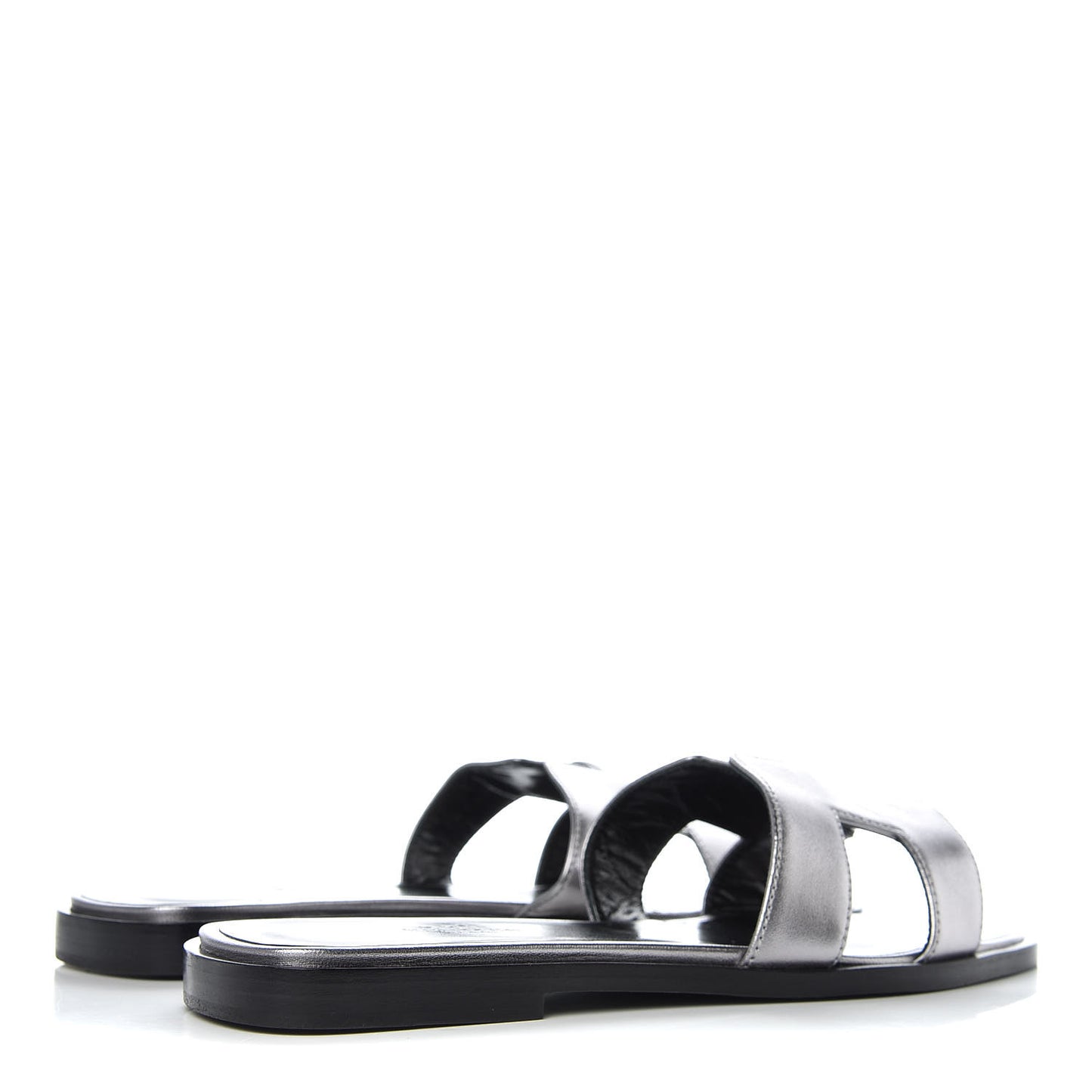 Metallic Nappa Calfskin Oran Sandals 37 Argent