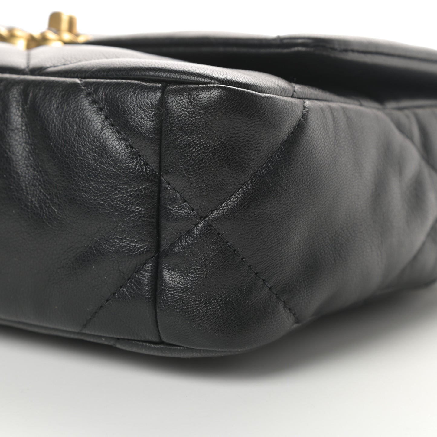 Goatskin Quilted Medium Chanel 19 Flap Black