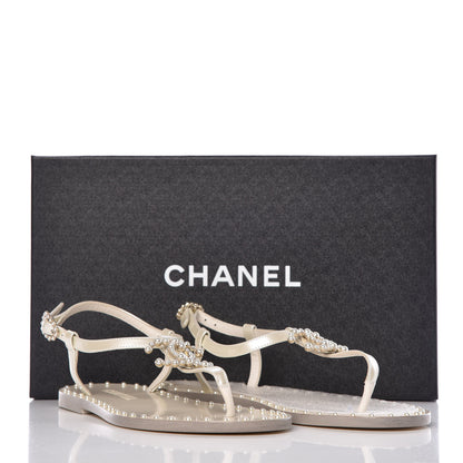 Chanel Patent Pearl CC Thong Sandals 35.5 Ivory 10 of 10
