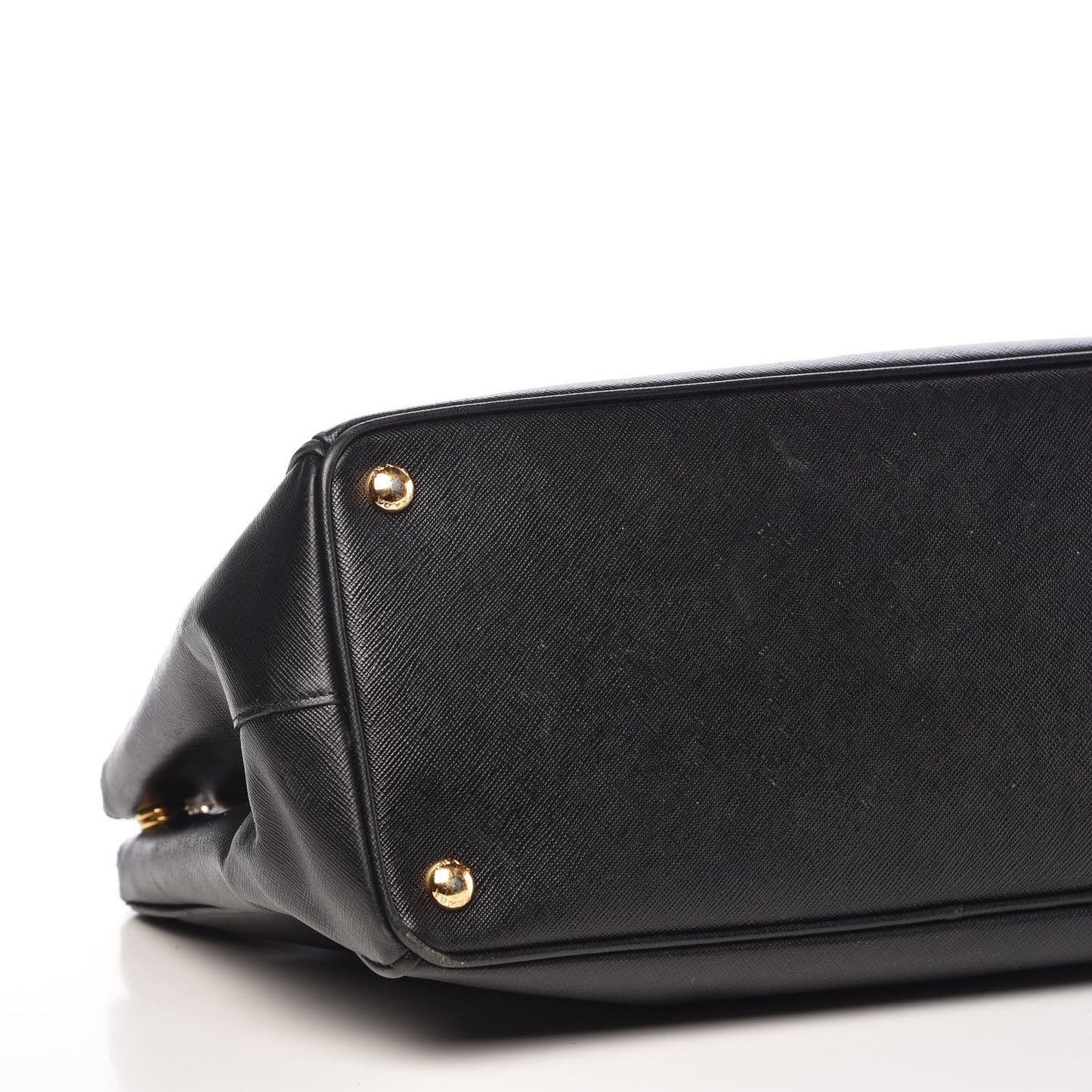 Saffiano Medium Galleria Double Zip Tote Black