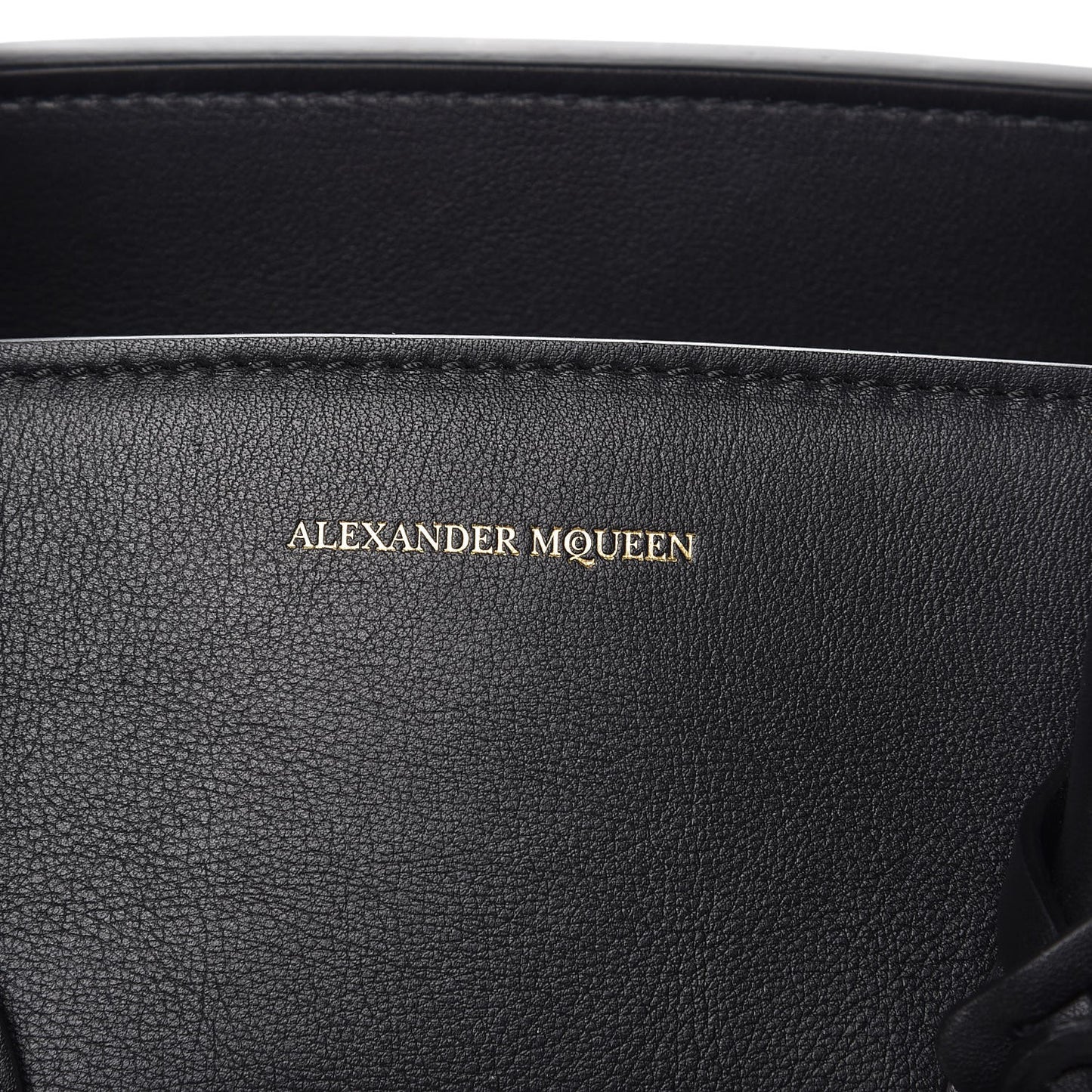 Sweet Calfskin Small Heroine 30 Black