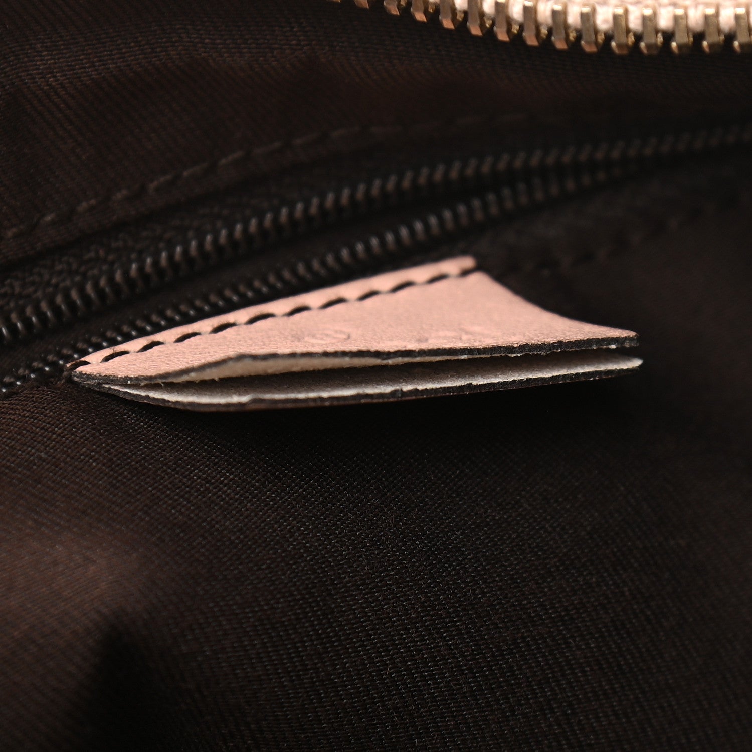 Gucci Monogram Medium D Gold Ring Hobo Pink 8 of 13