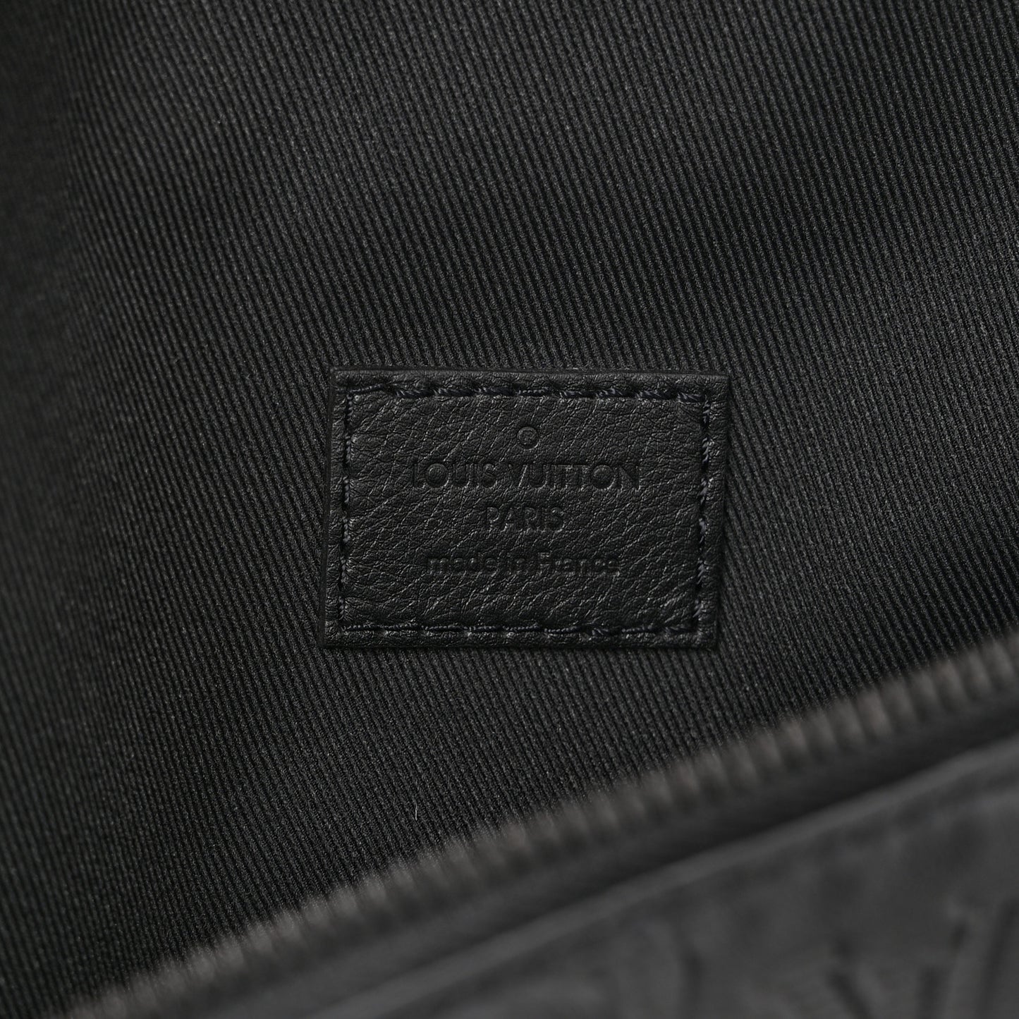 Calfskin Monogram Shadow Discovery Bumbag Black