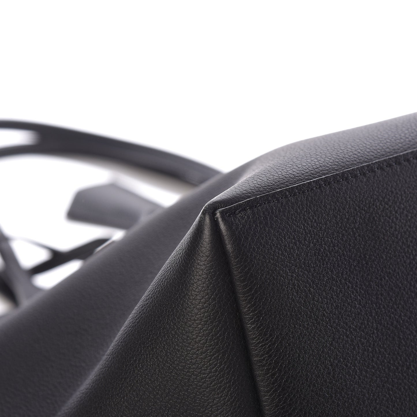 Calfskin Lockme Go Tote Black