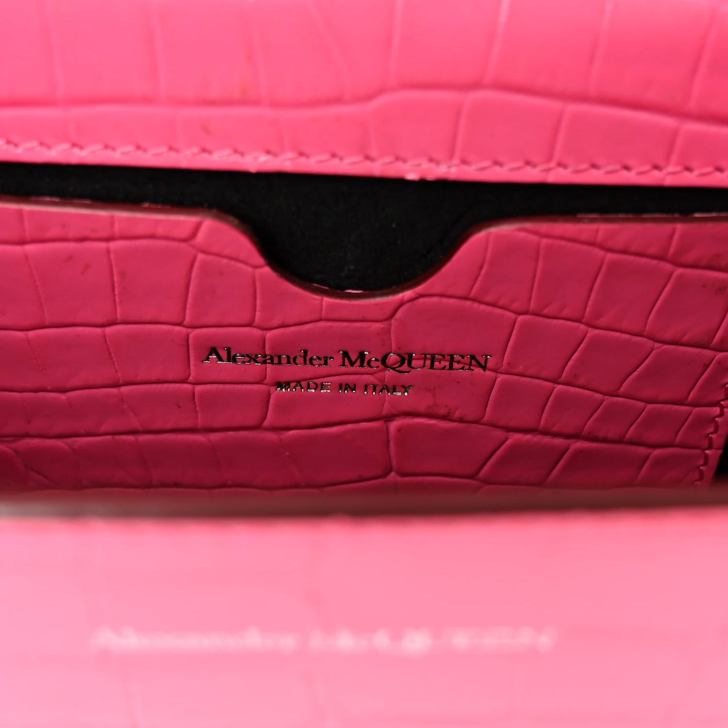 Calfskin Crocodile Embossed Knuckle Shoulder Bag Peony Pink