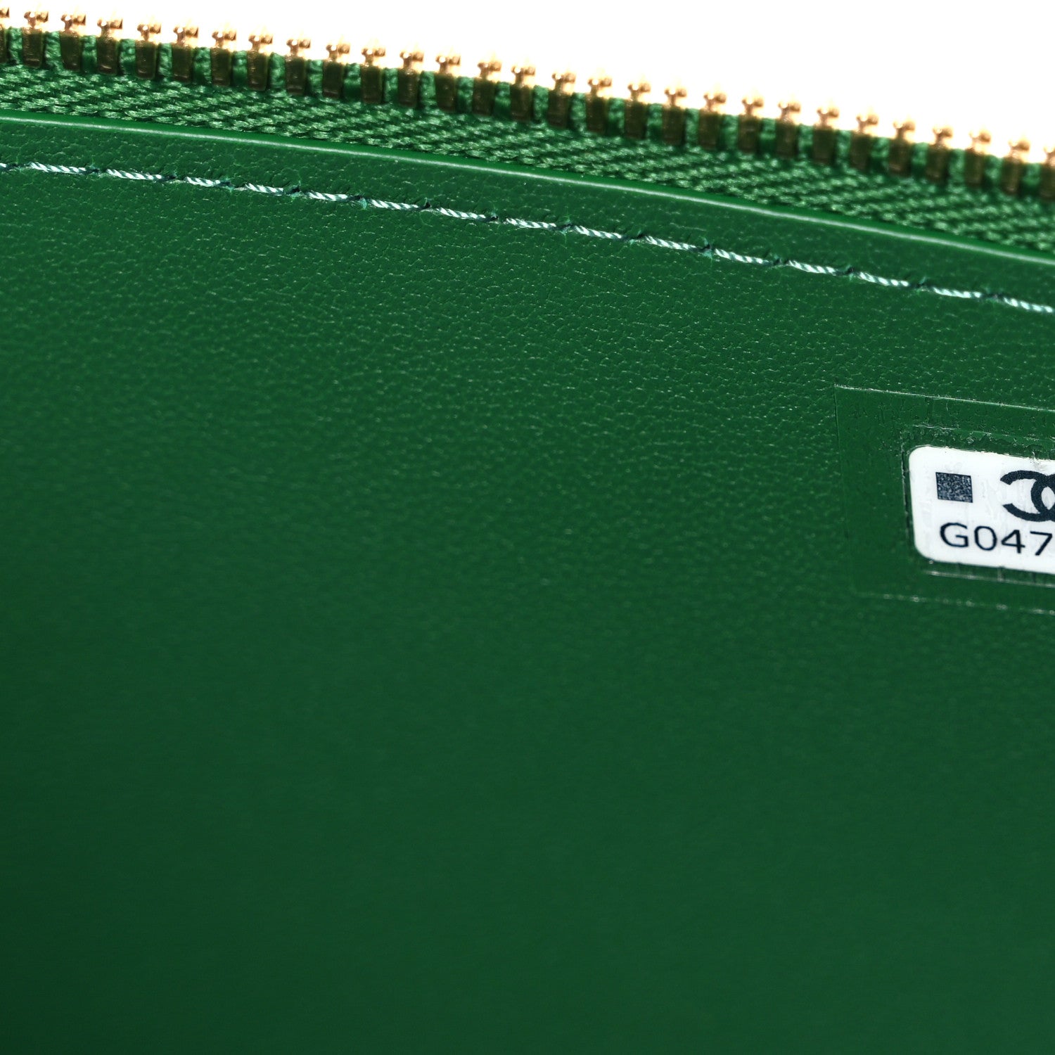 Chanel Calfskin Crocodile Embossed Exoticoco Small Top Handle Vanity Case With Chain Emerald 7 of 10