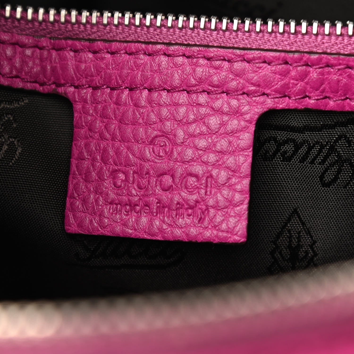 Gucci Guccissima Neoprene Techno Tag Medium Boston Magenta 6 of 10