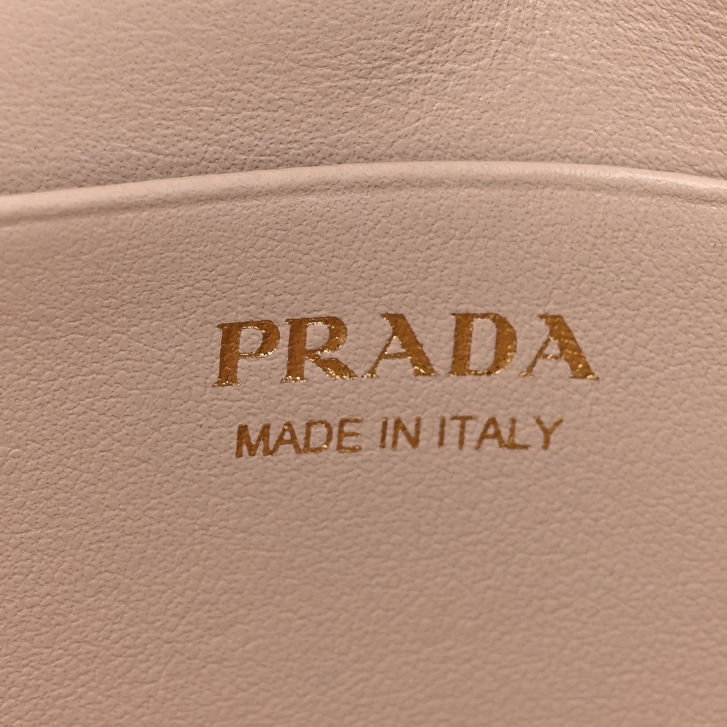 Paillettes Sequin Metal Triangle Logo Card Holder With Strap Cammeo