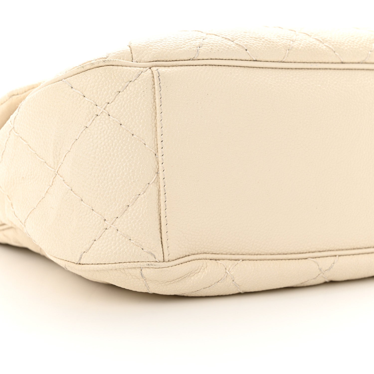 Chanel Crumpled Grained Calfskin Medium Coco Pleats Messenger Flap Dark White 9 of 18